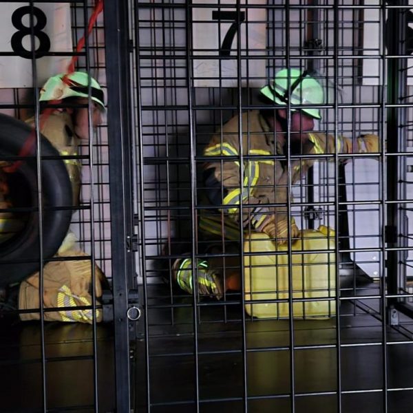 Besuch Kriechstrecke