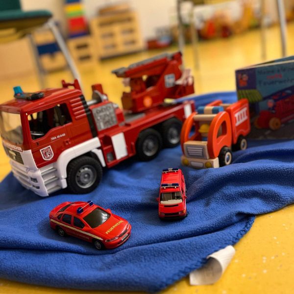 Brandschutzerziehung im Kindergarten am bundesweiten Vorlesetag Brandschutzerziehung im Kindergarten am bundesweiten Vorlesetag